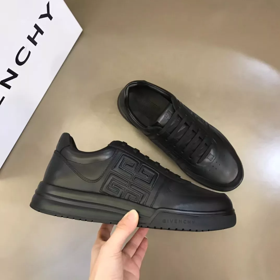 givenchy decontractees chaussures pour homme s_12b51041